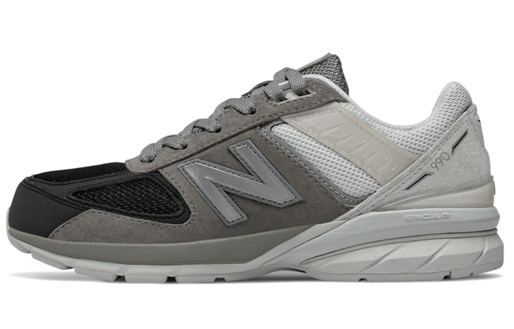 Buy (小学) New Balance 990v5 'Marblehead' 运动鞋 GC990MN5