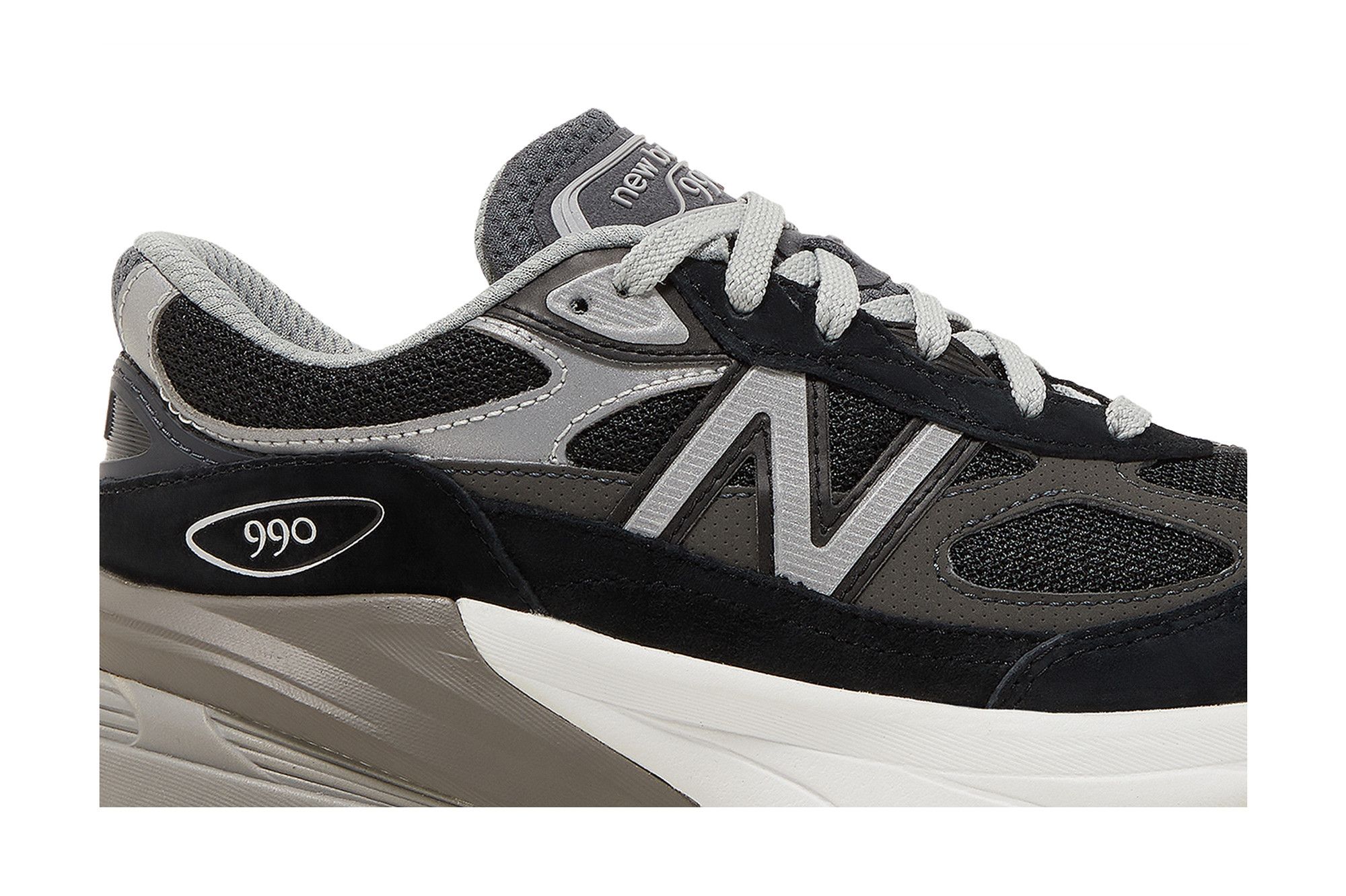 Order (Kanak-Kanak Sekolah) New Balance 990v6 'Hitam Perak' GC990BK6