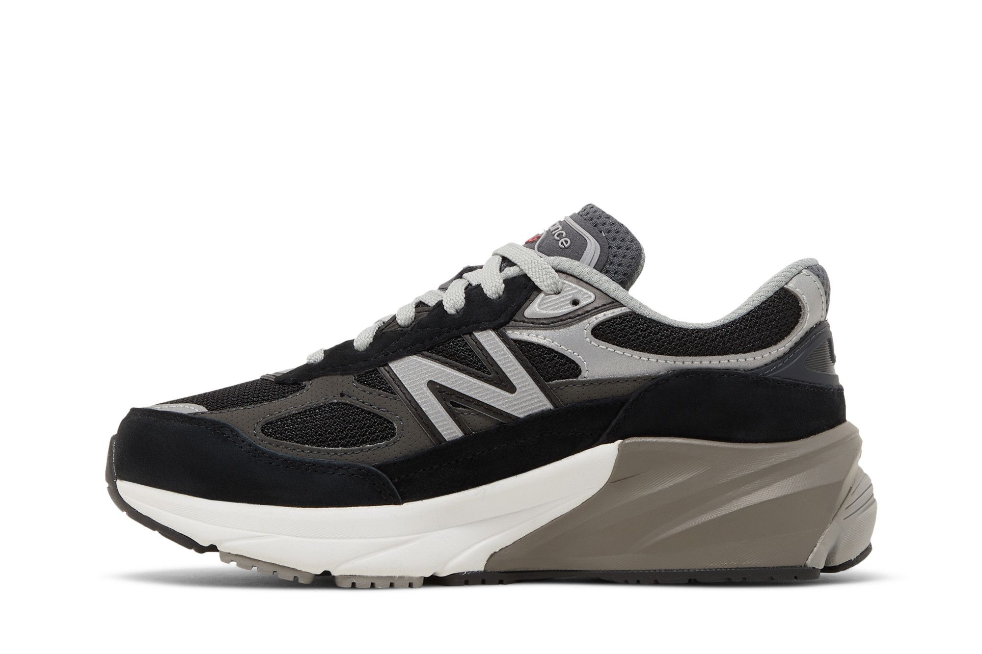 Lookbook (Kanak-Kanak Sekolah) New Balance 990v6 'Hitam Perak' GC990BK6