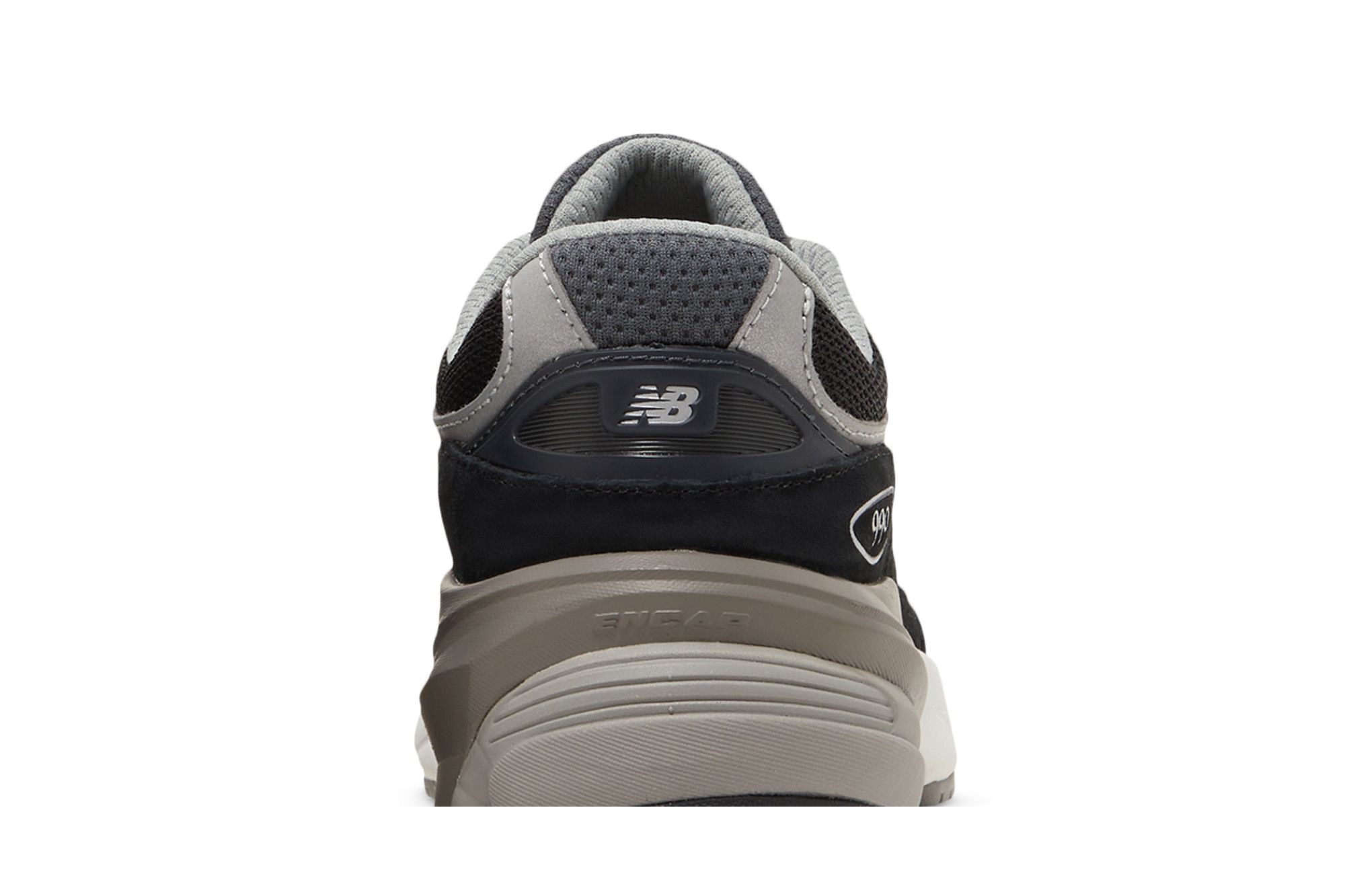 Sizing (Kanak-Kanak Sekolah) New Balance 990v6 'Hitam Perak' GC990BK6