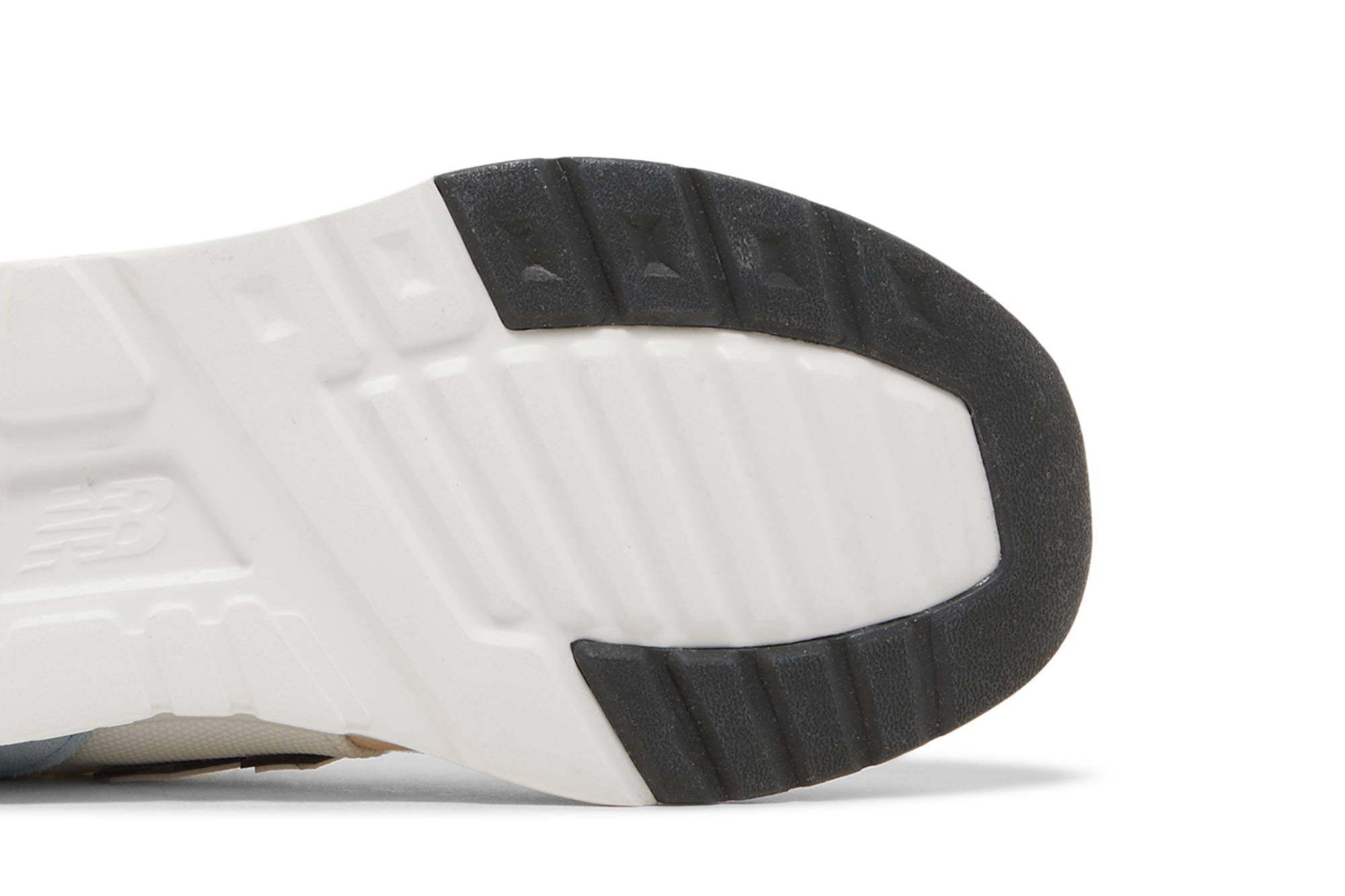 Purchase (Sekolah Dasar) New Balance 997H 'Putih Langit Cerah' GR997HWI