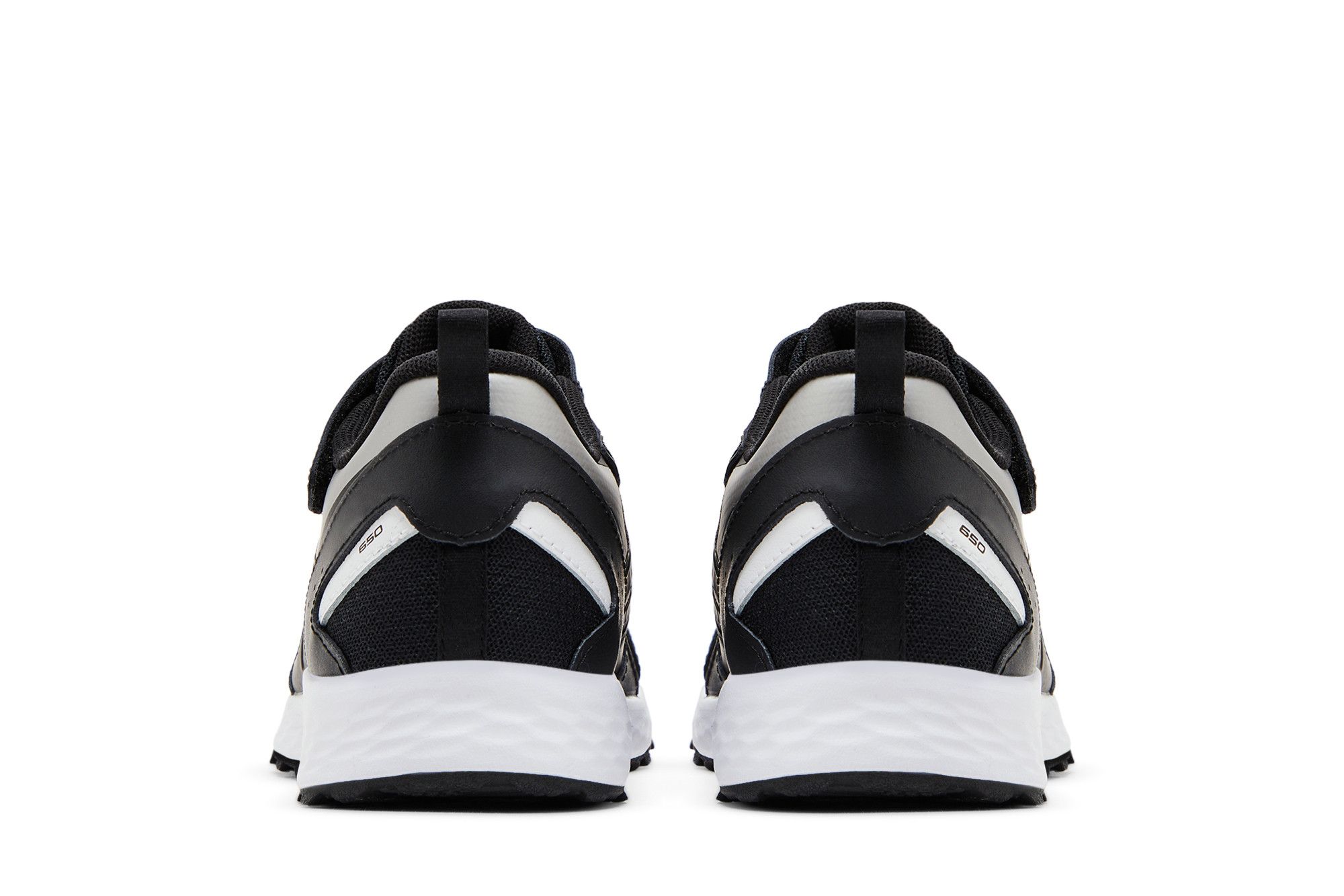 Details for (New Balance Enfant) Fresh Foam 650 Lacets + Sangle ''Noir Argent Métallisé'' YT650BK1