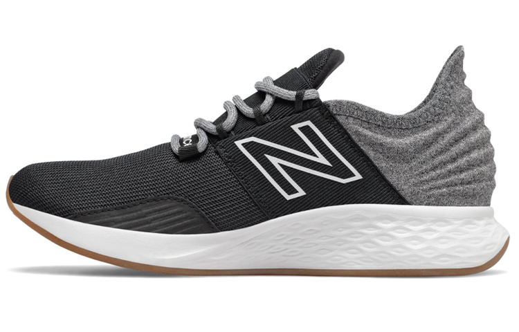 (Grade School) New Balance Fresh Foam Roav 'Tee Shirt - Black Light Aluminum' GEROVTK