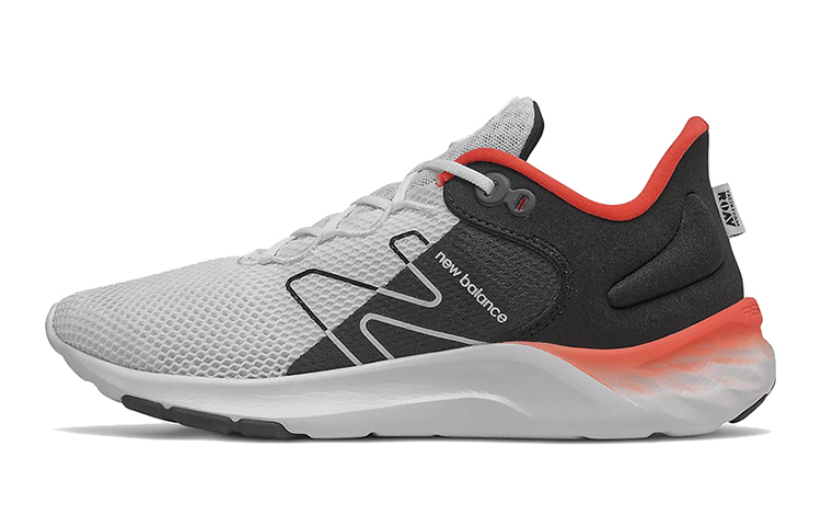 (Grade School) New Balance Fresh Foam Roav 'White Black Ghost Pepper' GEROVSW2