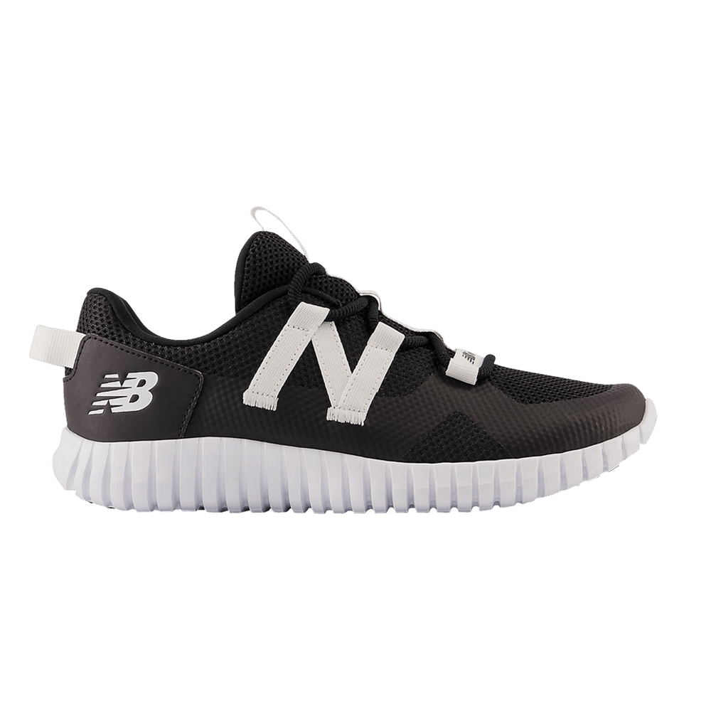 (Grade School) New Balance Playgruv v2 Bungee Wide 'Black White' GTPGRVAC-W