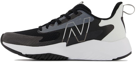 (Grade School) New Balance Rave Run v2 'Black White' GKRAVBW2 (Grade School) New Balance Rave Run v2 'Black White' GKRAVBW2
