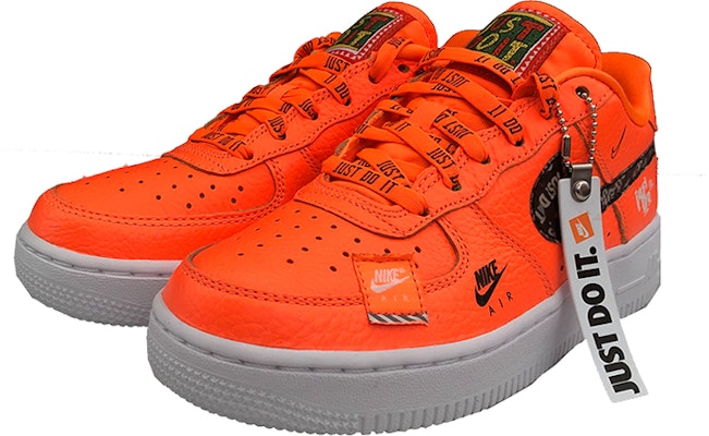 (儿童款) 耐克空军一号 '07 经典版 'Just Do It' AO3977-800 Lookbook (儿童款) 耐克空军一号 '07 经典版 'Just Do It' AO3977-800