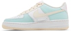 Lookbook (大童款) NIKE Air Force 1 'Emerald Rise Guava Ice' DV7762-300