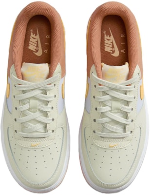 (Grade School) Nike Air Force 1 'Sea Glass Amber Brown' CT3839-006 Shop (Grade School) Nike Air Force 1 'Sea Glass Amber Brown' CT3839-006