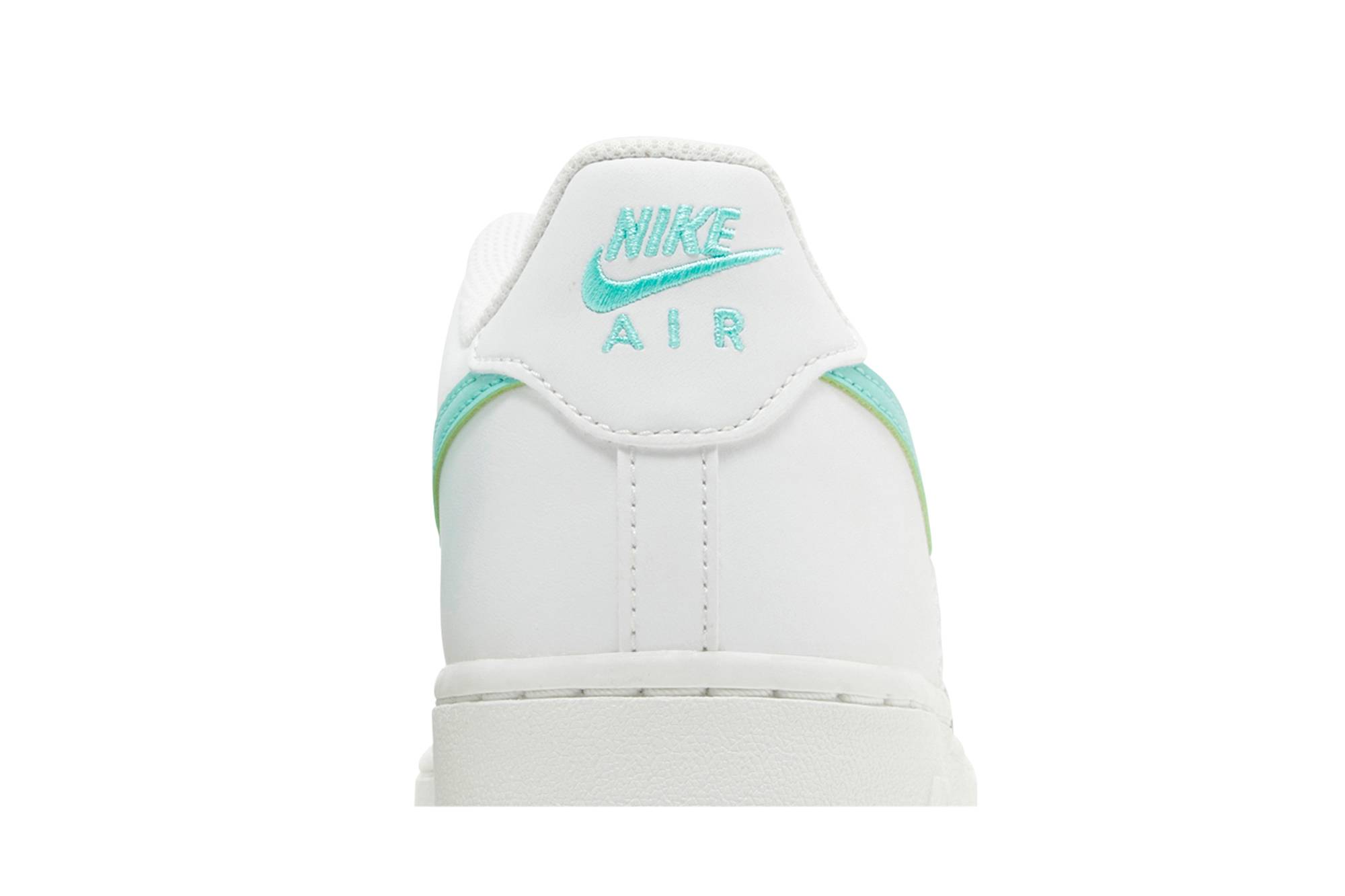 Sizing 나이키 에어포스 1 '화이트 에메랄드 라이즈' (초등학생) DV7762-104