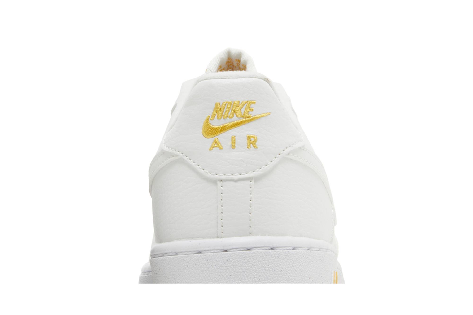 Sizing (Sekolah Rendah) Nike Air Force 1 Impact Next Nature 'Putih University Gold' DZ6756-100