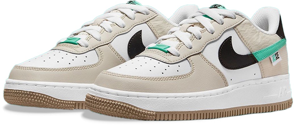 (Anak-Anak) Nike Air Force 1 Low 'Spliced Swoosh' DX6062-101 Lookbook (Anak-Anak) Nike Air Force 1 Low 'Spliced Swoosh' DX6062-101