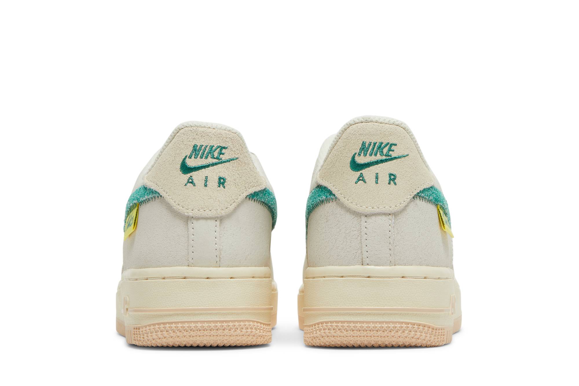 Details for (Kanak-Kanak Sekolah) Nike Air Force 1 Low 'Ujian Masa' DO5877-100