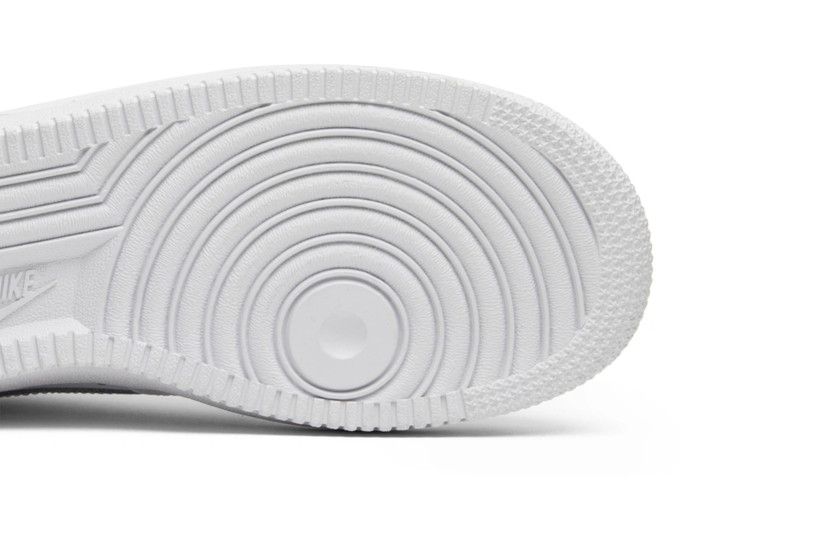 (Grade School) Nike Air Force 1 Low 'White' 314192-117