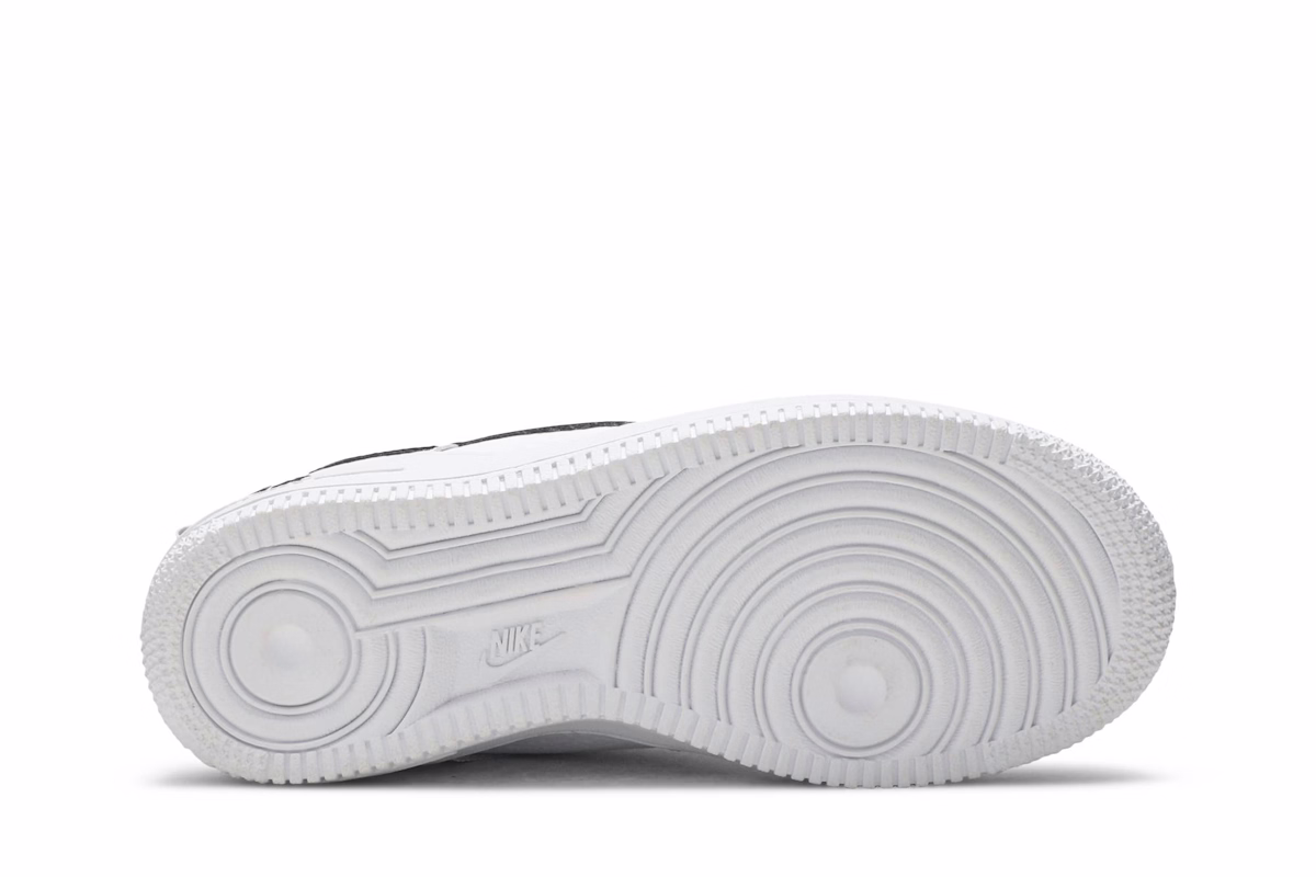(Grade School) Nike Air Force 1 Low Utility White Black AR1708-100