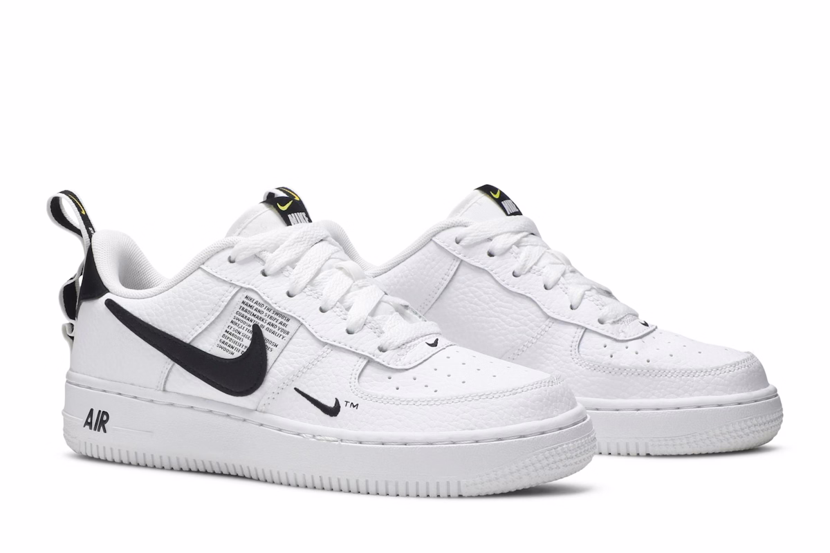 (Grade School) Nike Air Force 1 Low Utility White Black AR1708-100