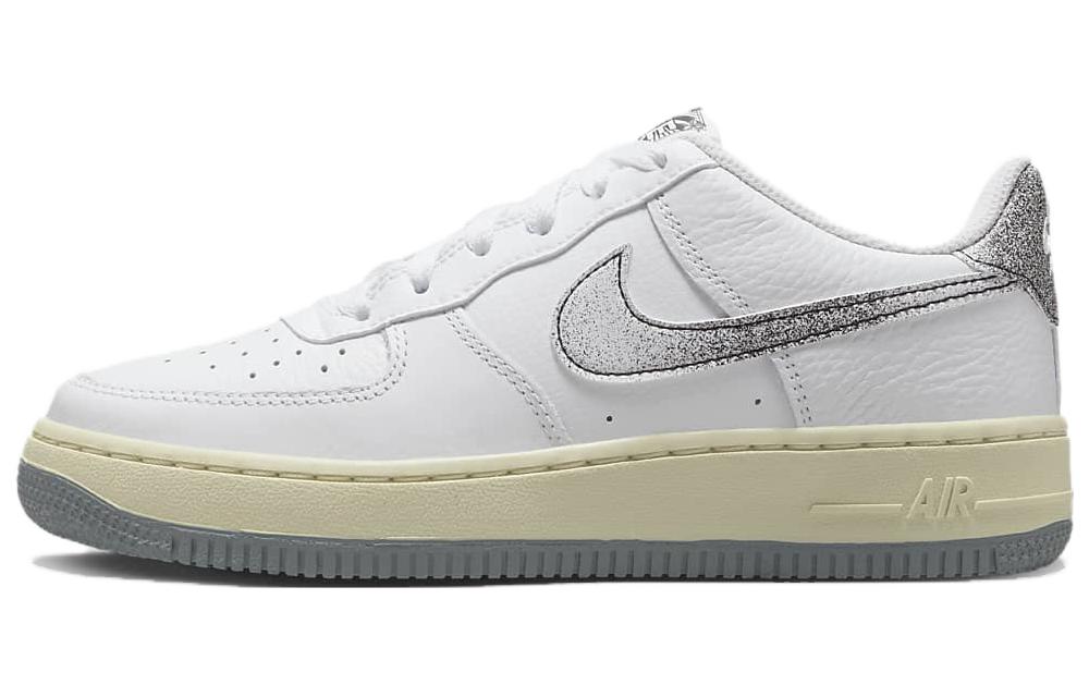 Buy (Sekolah Dasar) Nike Air Force 1 LV8 3 '50 Tahun Hip-Hop' DX1657-100
