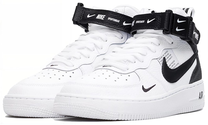 (Nilai Sekolah) Nike Air Force 1 Mid Utility Putih Hitam AV3803-100 Lookbook (Nilai Sekolah) Nike Air Force 1 Mid Utility Putih Hitam AV3803-100