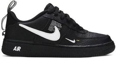 (Grade School) Nike Air Force 1 Utility Black White AR1708-001 (Grade School) Nike Air Force 1 Utility Black White AR1708-001