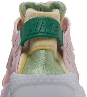 GS ナイキ エア ハラチ SE "ストロベリーショートケーキ" DQ0517-600 Sizing GS ナイキ エア ハラチ SE "ストロベリーショートケーキ" DQ0517-600