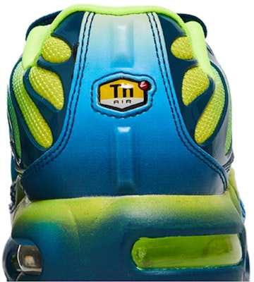 (Grade School) Nike Air Max Plus 'Blue Force' CT0962-401 Sizing (Grade School) Nike Air Max Plus 'Blue Force' CT0962-401