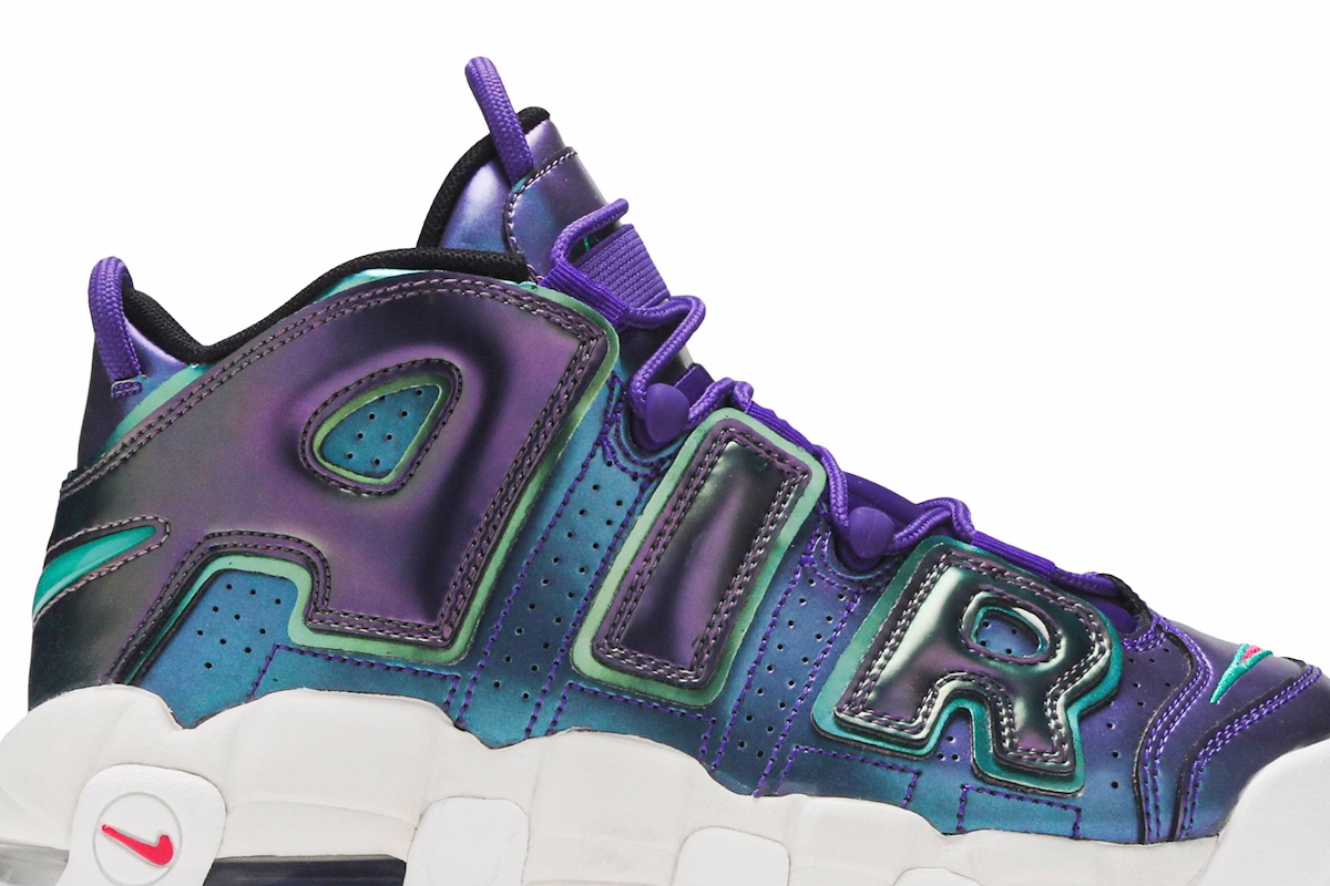 (Grade School) Nike Air More Uptempo Iridescent Purple 922845-500