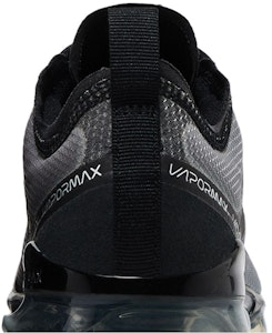 (Niños) Nike Air VaporMax 2019 Triple Black AJ2616-001 Sizing (Niños) Nike Air VaporMax 2019 Triple Black AJ2616-001