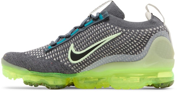 (Kanak-Kanak) Nike Air VaporMax 2021 Flyknit 'Kelabu Gelap Barely Volt' DB1550-009 Lookbook (Kanak-Kanak) Nike Air VaporMax 2021 Flyknit 'Kelabu Gelap Barely Volt' DB1550-009
