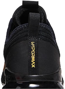 Nike Air VaporMax Flyknit 3 GS 'Negro Oro' (Para Niños). BQ5238-004 Sizing Nike Air VaporMax Flyknit 3 GS 'Negro Oro' (Para Niños). BQ5238-004