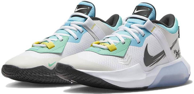 (Sekolah Rendah) Nike Air Zoom Crossover 'Doodles' FJ7687-101 Lookbook (Sekolah Rendah) Nike Air Zoom Crossover 'Doodles' FJ7687-101