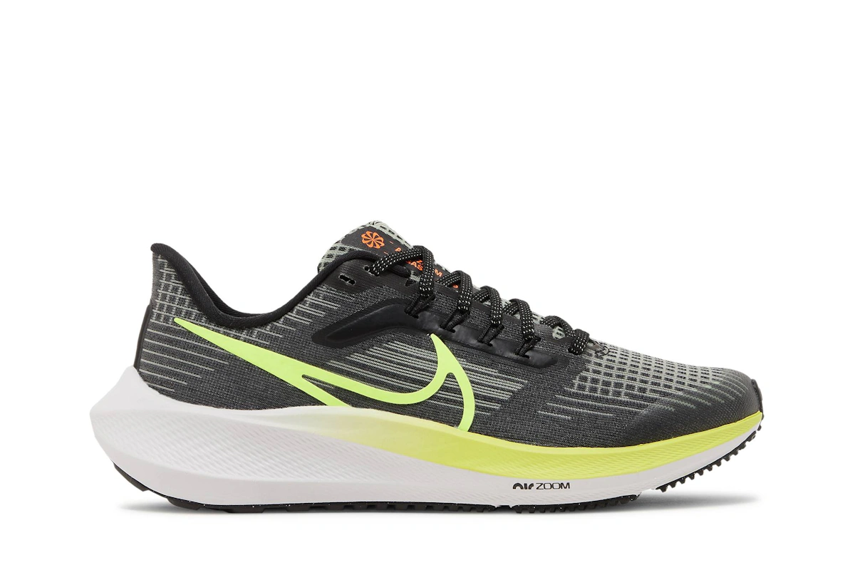 (Grade School) Nike Air Zoom Pegasus 39 'Black Barely Volt' DM4015-002