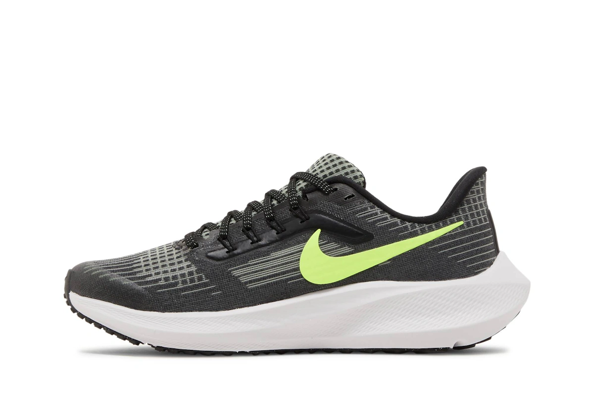 (Grade School) Nike Air Zoom Pegasus 39 'Black Barely Volt' DM4015-002
