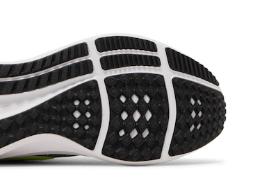 (Grade School) Nike Air Zoom Pegasus 39 'Black Barely Volt' DM4015-002