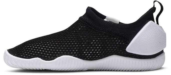 GS ナイキ アクアソック 360 黒白 (Nike Akua Sokku 360 Kuro Shiro) 943758-003 Lookbook GS ナイキ アクアソック 360 黒白 (Nike Akua Sokku 360 Kuro Shiro) 943758-003