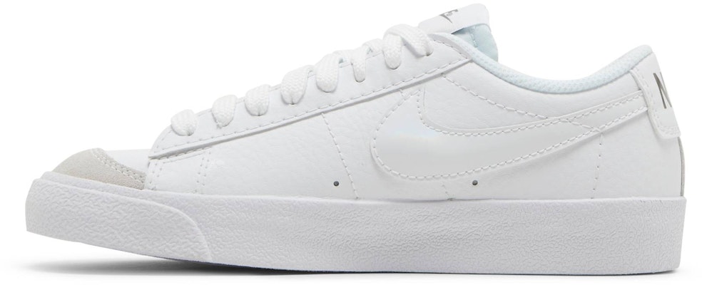 (小學年齡段)Nike Blazer Low '77 '白色扁錫' DA4074-110 Lookbook (小學年齡段)Nike Blazer Low '77 '白色扁錫' DA4074-110
