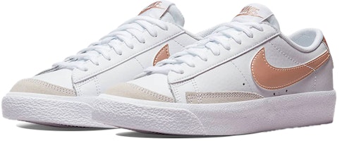 나이키 블레이저 로우 '77 '화이트 메탈릭 레드 브론즈' DA4074-107 Lookbook 나이키 블레이저 로우 '77 '화이트 메탈릭 레드 브론즈' DA4074-107