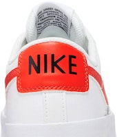 GS ナイキ ブレーザー LOW '77 白/チームオレンジ DA4074-106 Sizing GS ナイキ ブレーザー LOW '77 白/チームオレンジ DA4074-106