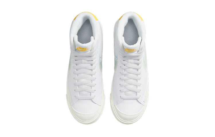 Shop (青少年款) Nike Blazer Mid '77 '刷畫風格 - 皇家淡藍' DX3070-100