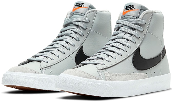 (Grade School) Nike Blazer Mid '77 'Light Smoke Grey' DA4086-003 Lookbook (Grade School) Nike Blazer Mid '77 'Light Smoke Grey' DA4086-003