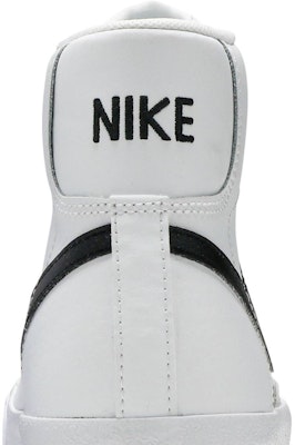 (Grade School) Nike Blazer Mid '77 'White Black' DA4086-100 Sizing (Grade School) Nike Blazer Mid '77 'White Black' DA4086-100