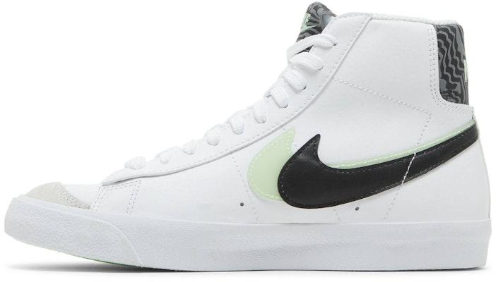 (Grade School) Nike Blazer Mid '77 SE 'Double Swoosh - White Vapor Green' DD1847-100 Lookbook (Grade School) Nike Blazer Mid '77 SE 'Double Swoosh - White Vapor Green' DD1847-100