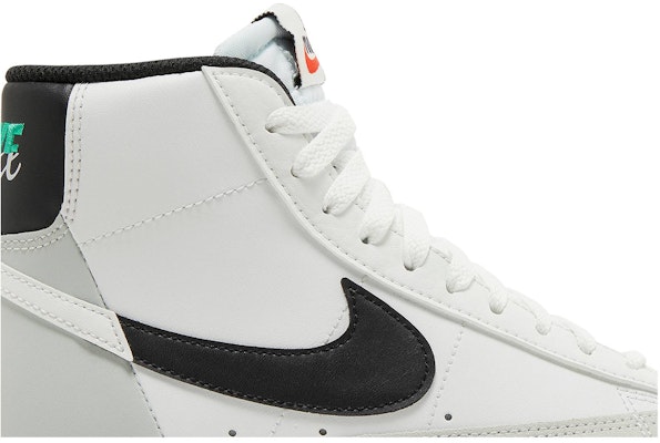 (Grade School) Nike Blazer Mid '77 SE 'Split - White Black' FN6937-100 Order (Grade School) Nike Blazer Mid '77 SE 'Split - White Black' FN6937-100