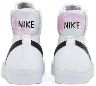 나이키 블레이저 미드 '77 SE '화이트 아크틱 펀치' DD1847-101 Details for 나이키 블레이저 미드 '77 SE '화이트 아크틱 펀치' DD1847-101