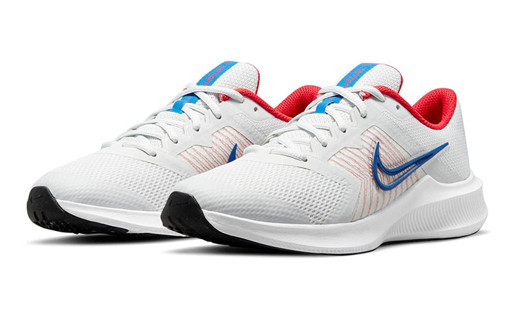 Lookbook (Niedrige Schule) Nike Downshifter 11 ''Photon Dust Royal Red'' Kinder Sneaker CZ3949-013