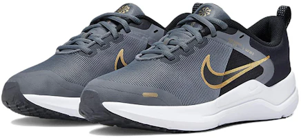 Lookbook (Grade School) Nike Downshifter 12 'Cool Grey Metallic Gold' DM4194-005