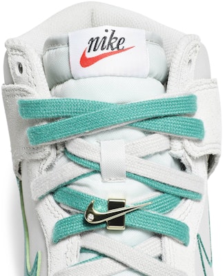 (Grade School) Nike Dunk High SE 'First Use Pack - Green Noise' DD0733-001 1