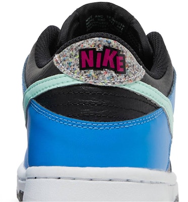 (Niños) Nike Dunk Low 'Negro Azul Claro Foto Espuma Menta' DR0165-001 Sizing (Niños) Nike Dunk Low 'Negro Azul Claro Foto Espuma Menta' DR0165-001