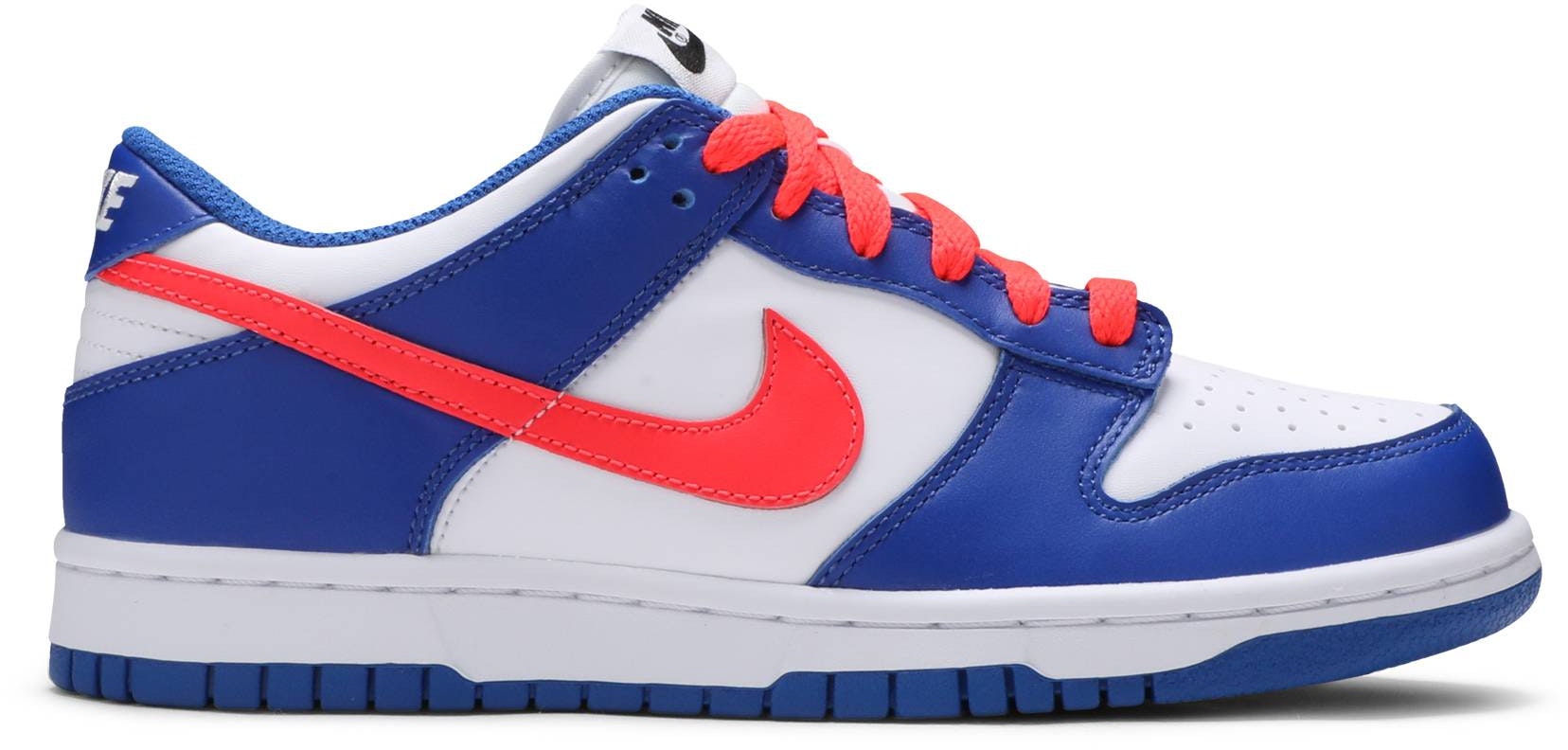 nike-dunk-low-mismatched-swoosh-gs