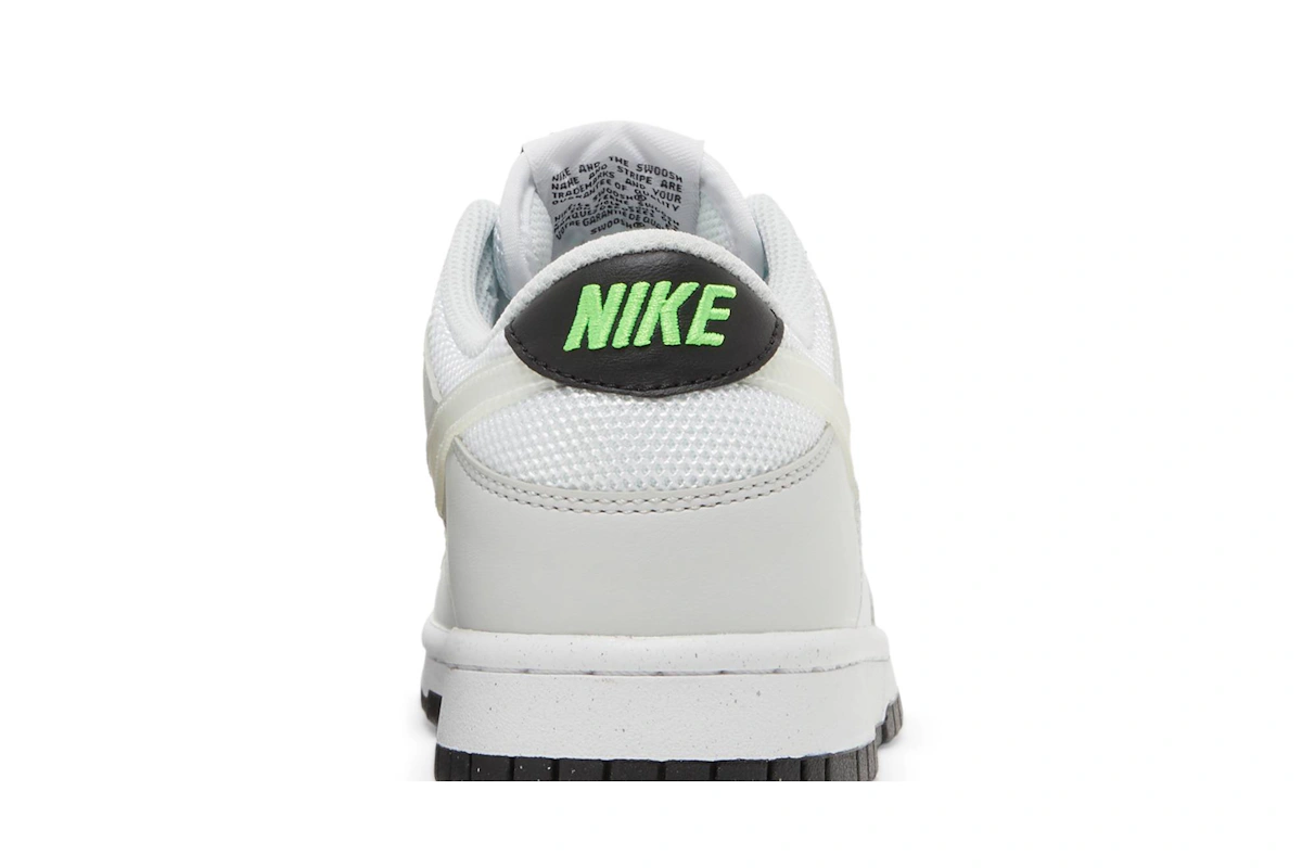 (Grade School) Nike Dunk Low 'Glitch Swoosh' DV3033-001