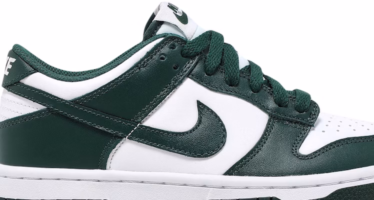(Grade School) Nike Dunk Low 'Michigan State' CW1590-102 Order (Grade School) Nike Dunk Low 'Michigan State' CW1590-102